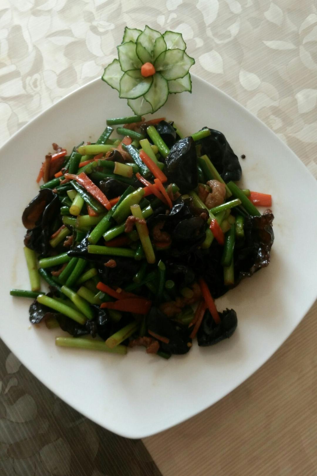 蒜薹炒肉丝