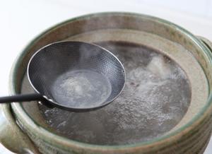 薏米冬瓜排骨汤的做法 步骤3