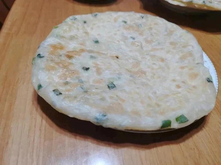 葱花大饼、蓬松柔软又简单的大葱烙饼