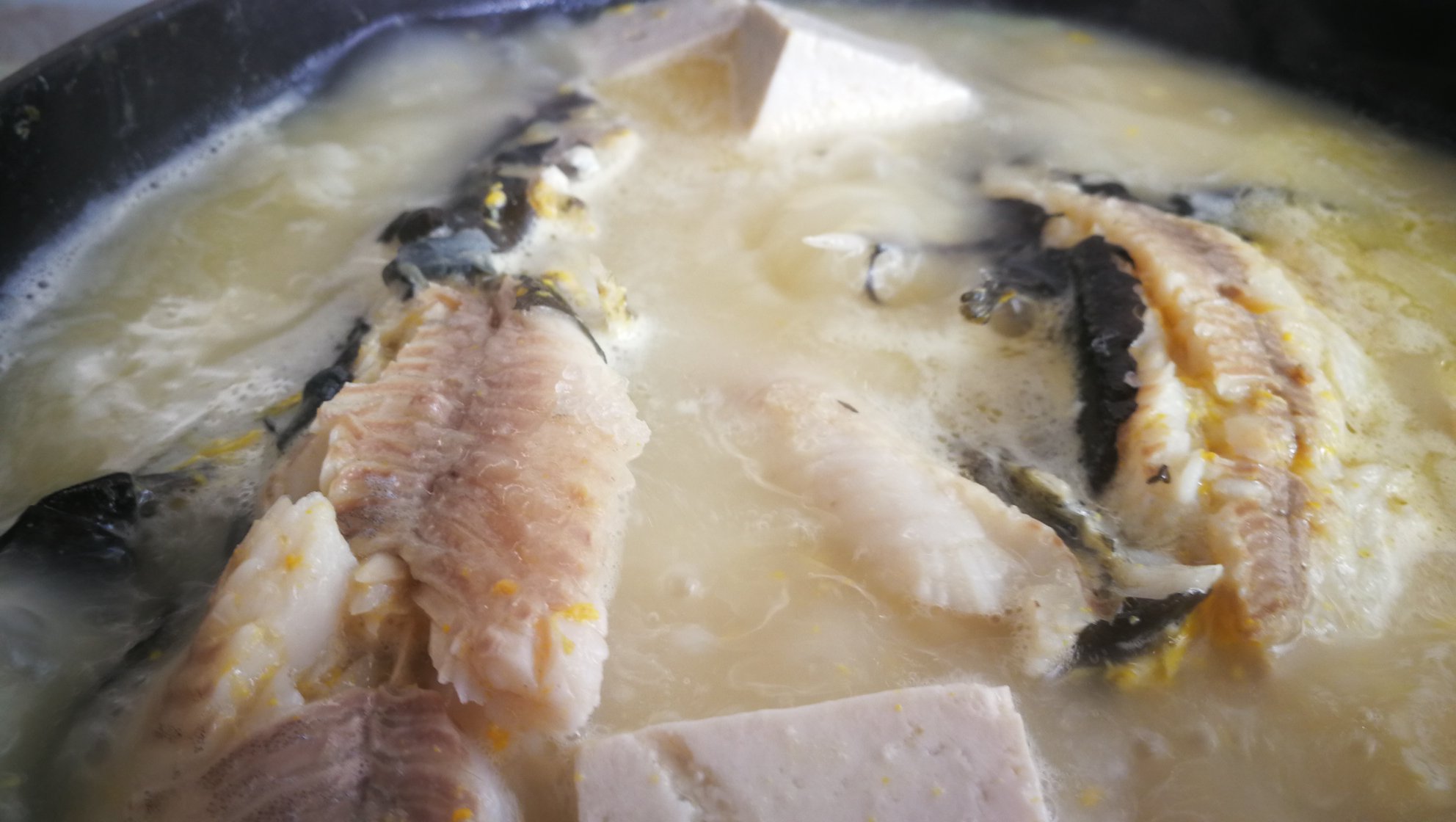 黄腊丁鱼汤