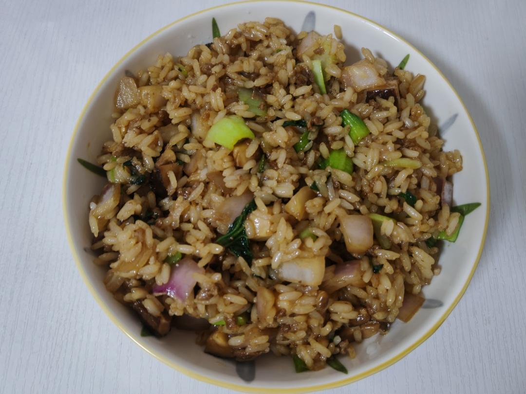 香菇油饭