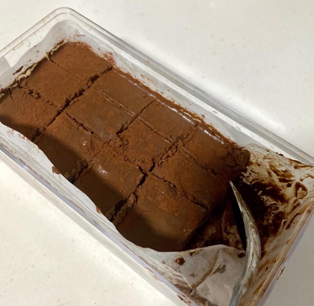 生酮饮食 无糖好利来冰山熔岩（简单又吃不胖的减肥巧克力蛋糕）