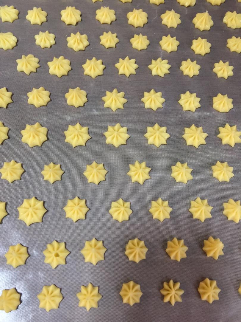 宝宝手指泡芙—抓着吃的手指食物