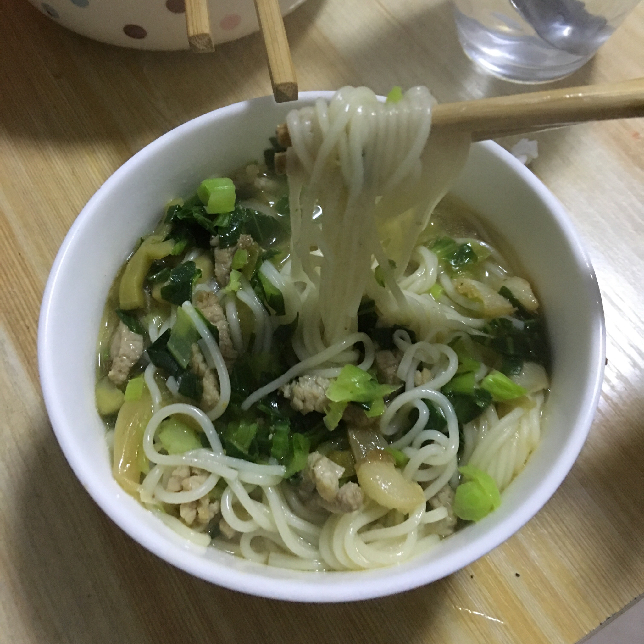 榨菜肉丝面