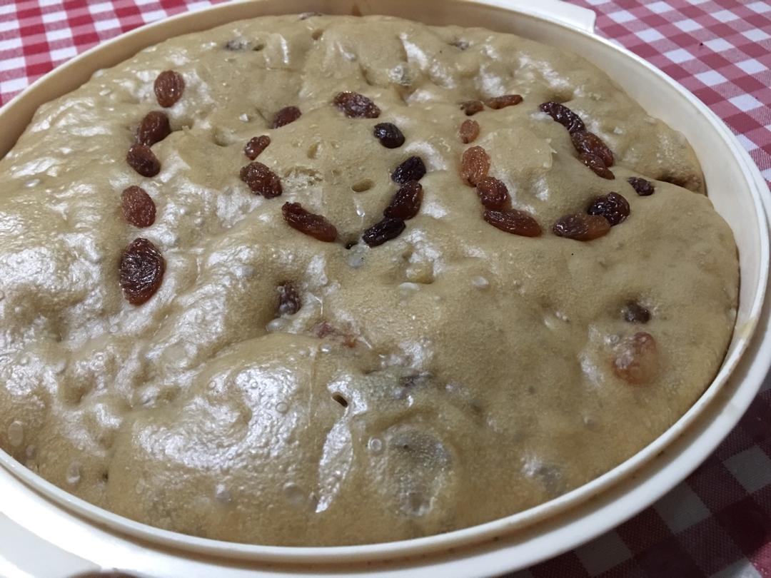 红枣红糖发糕：不塌不缩、组织均匀、手感软绵、口感Q弹