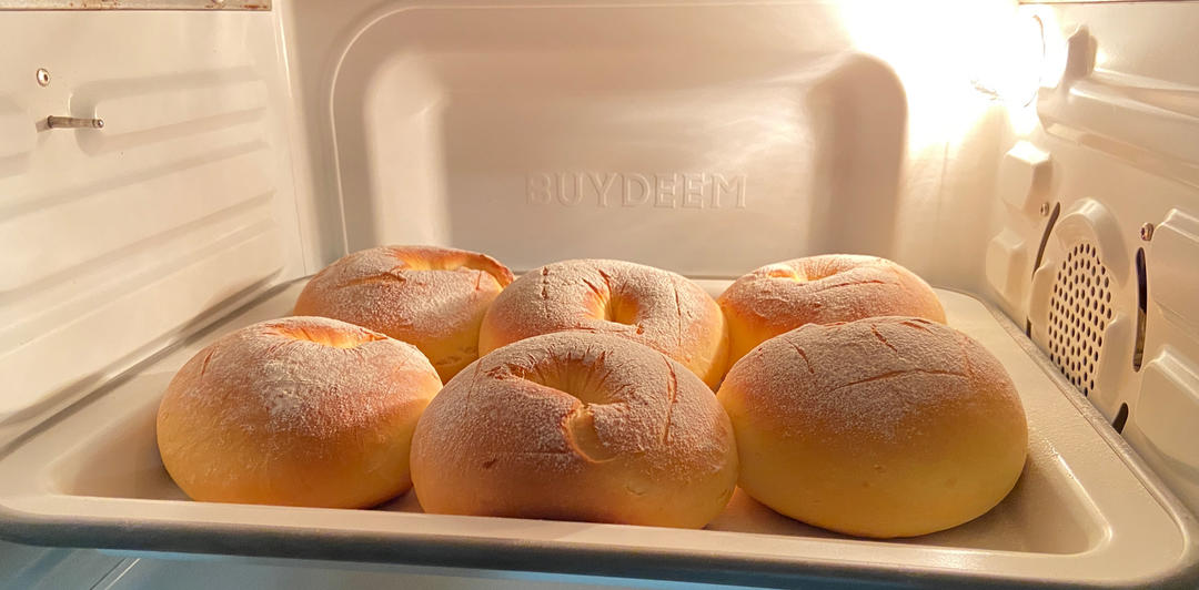 这奶酪面包有多好吃，为它早起一个月都值！