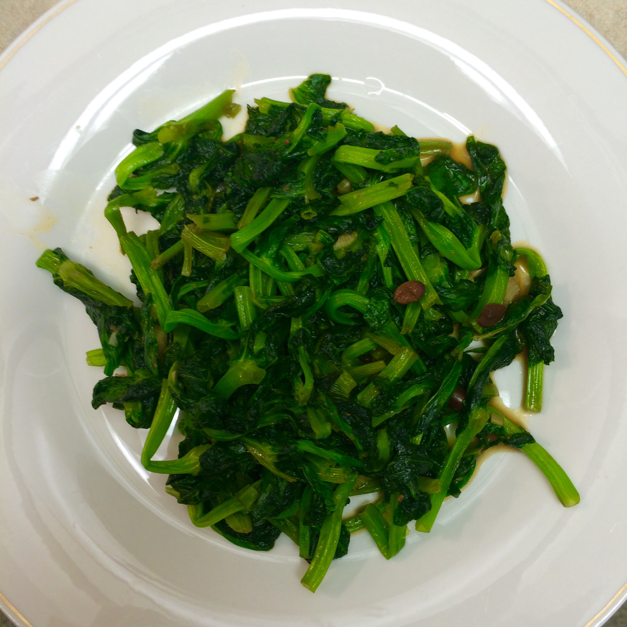 清炒豌豆苗