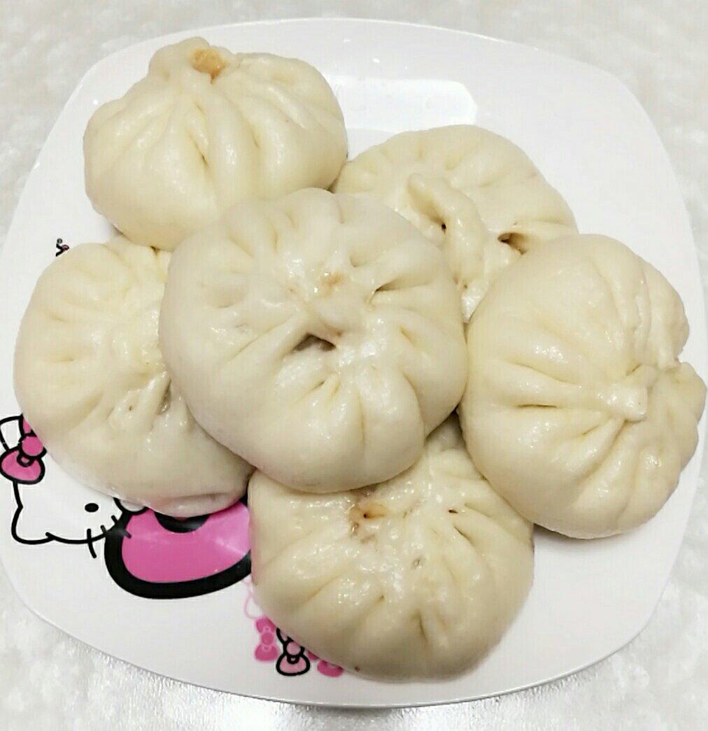 肉包子,杠杠的