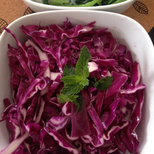 凉拌紫甘蓝