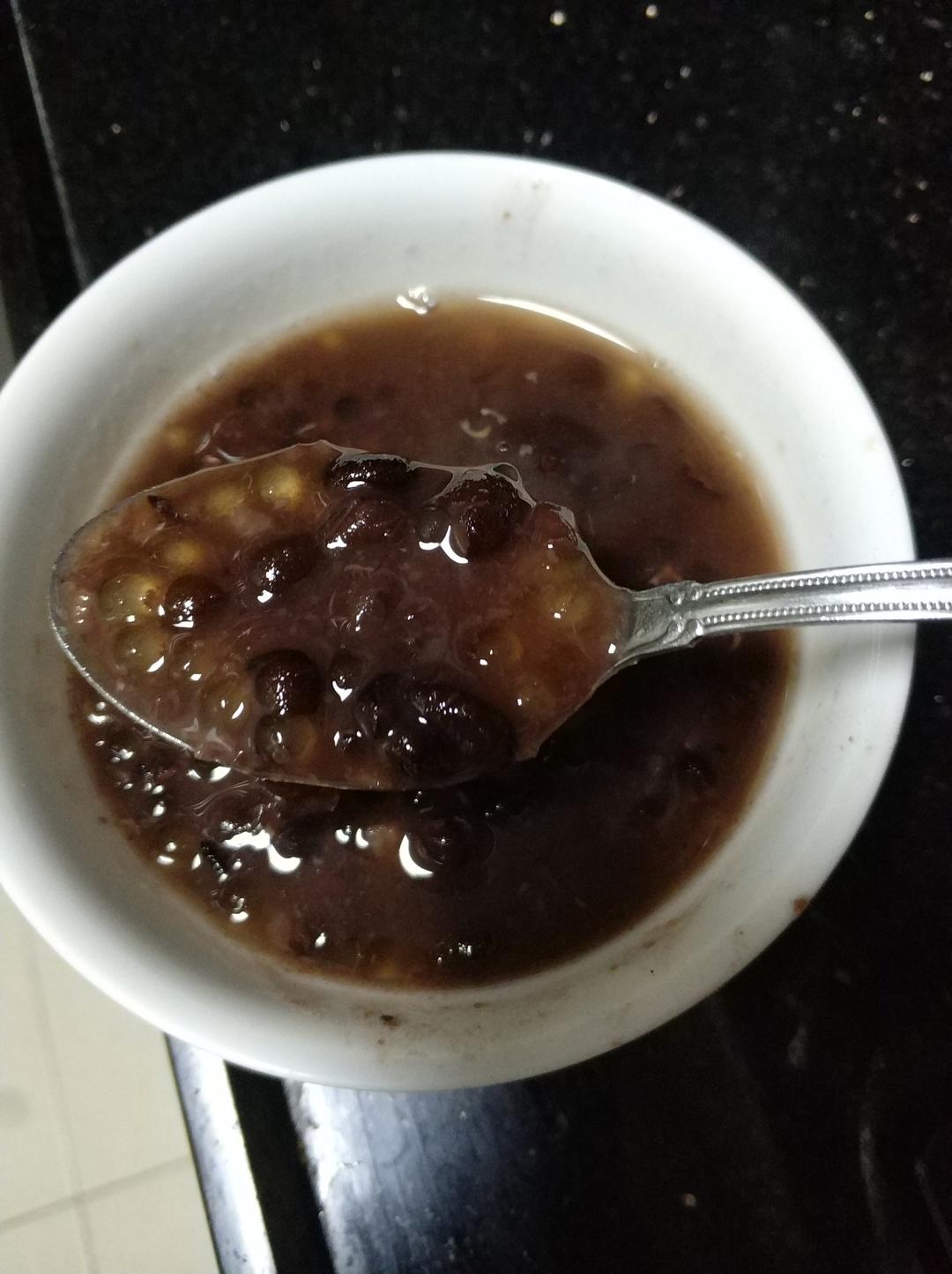 红豆牛奶西米露