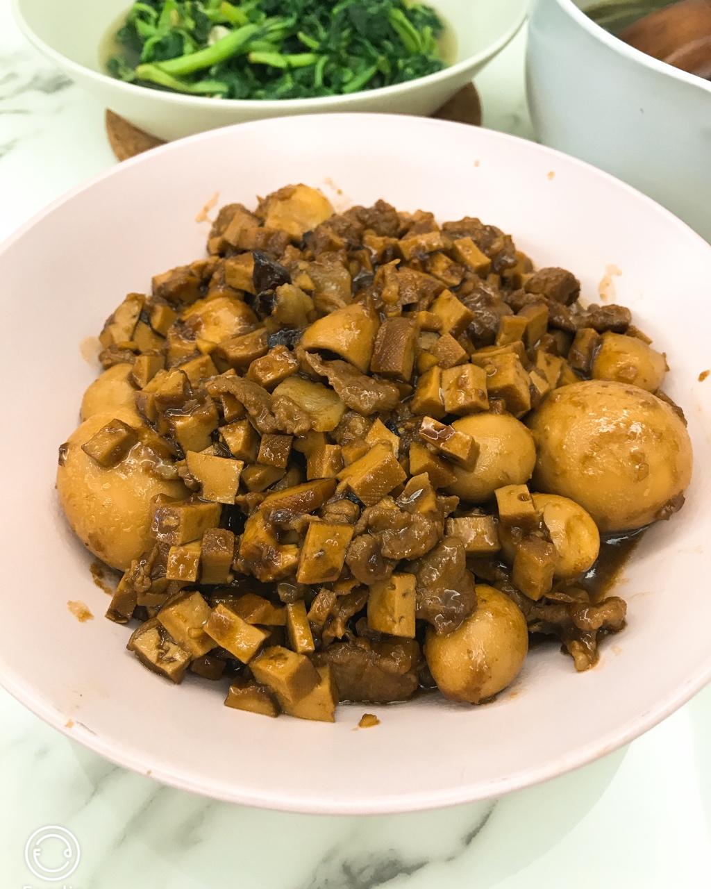 【卤肉饭】