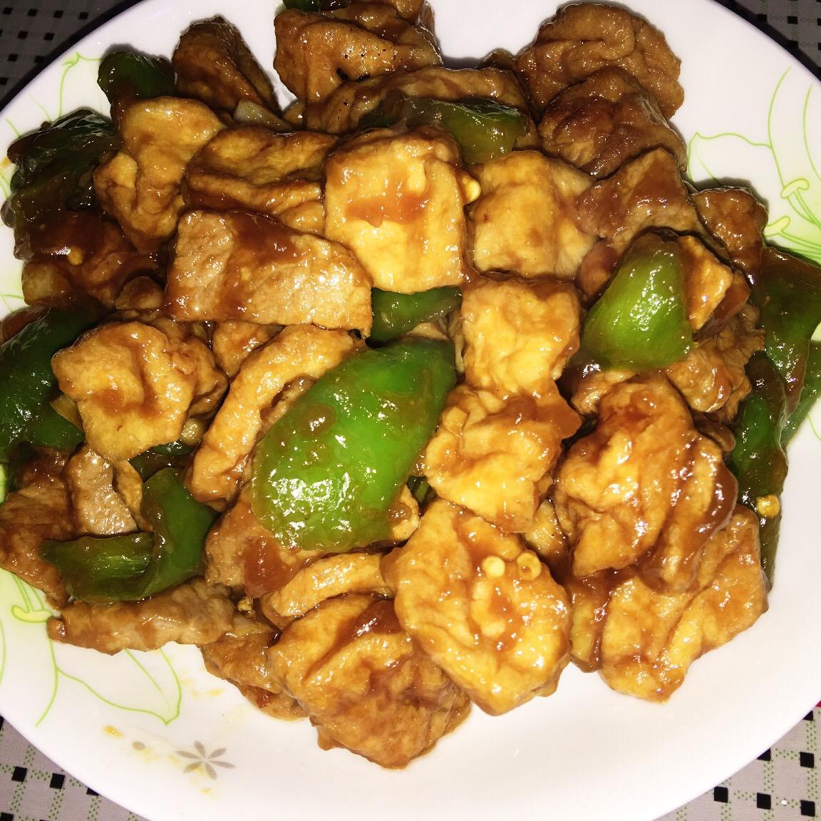 油豆腐丁炒青椒