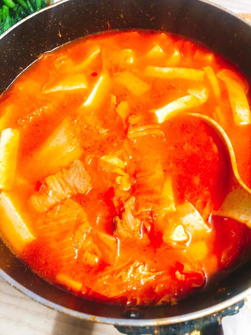 韩国泡菜豆腐汤