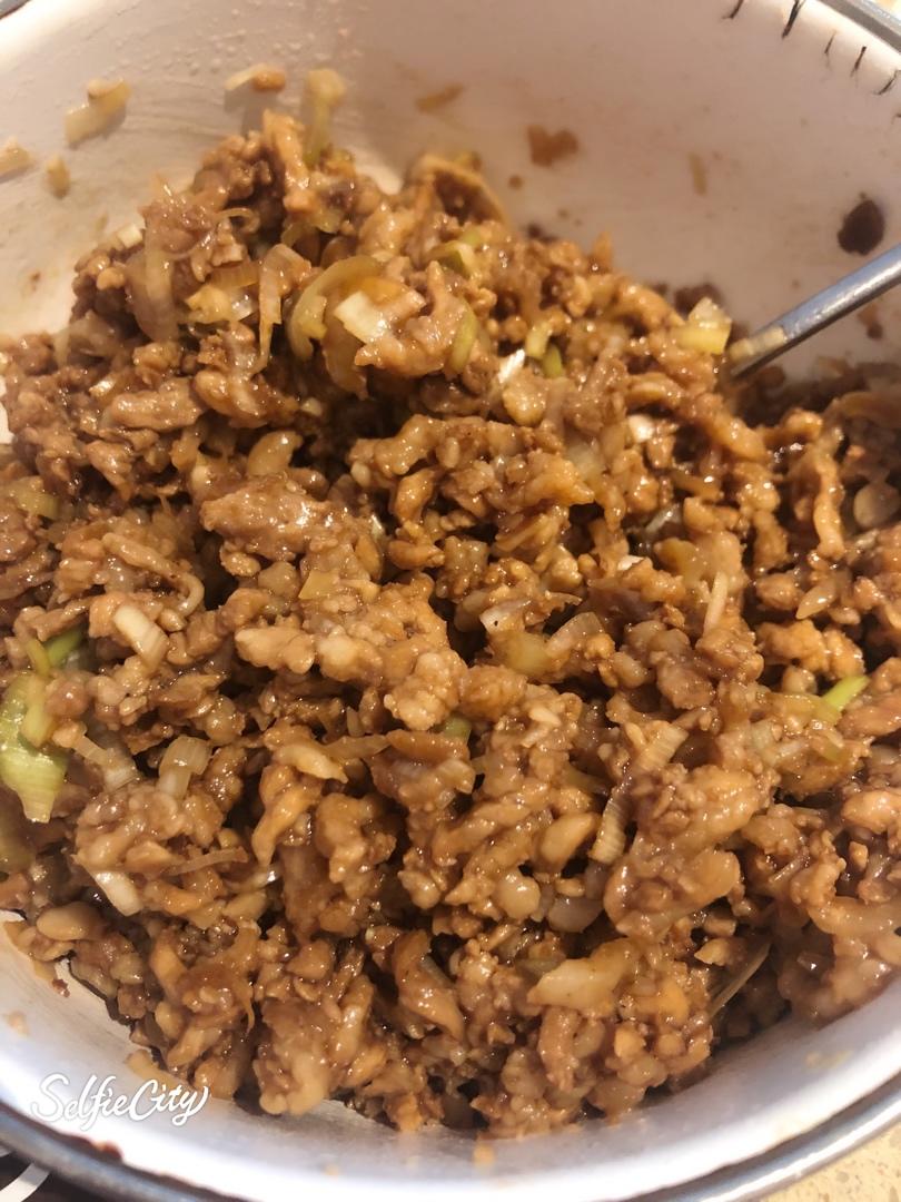 酱肉包子
