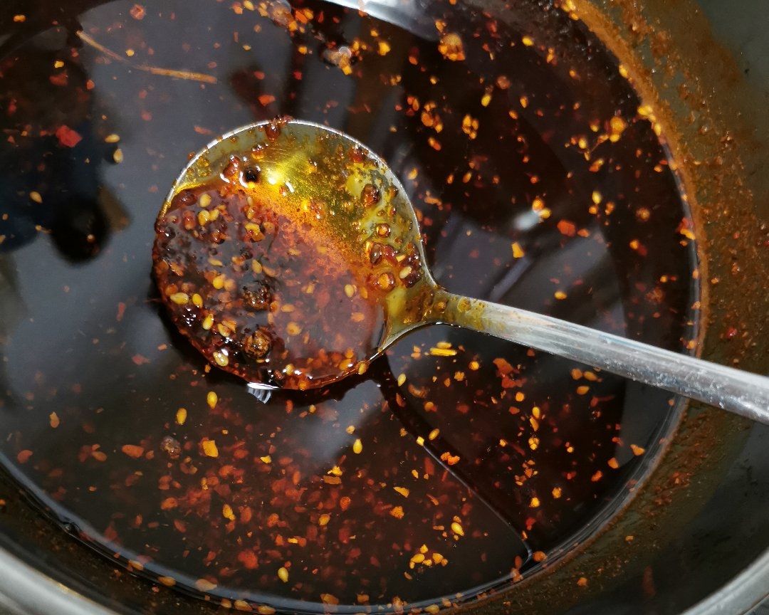 辣椒油制作的做法 步骤3