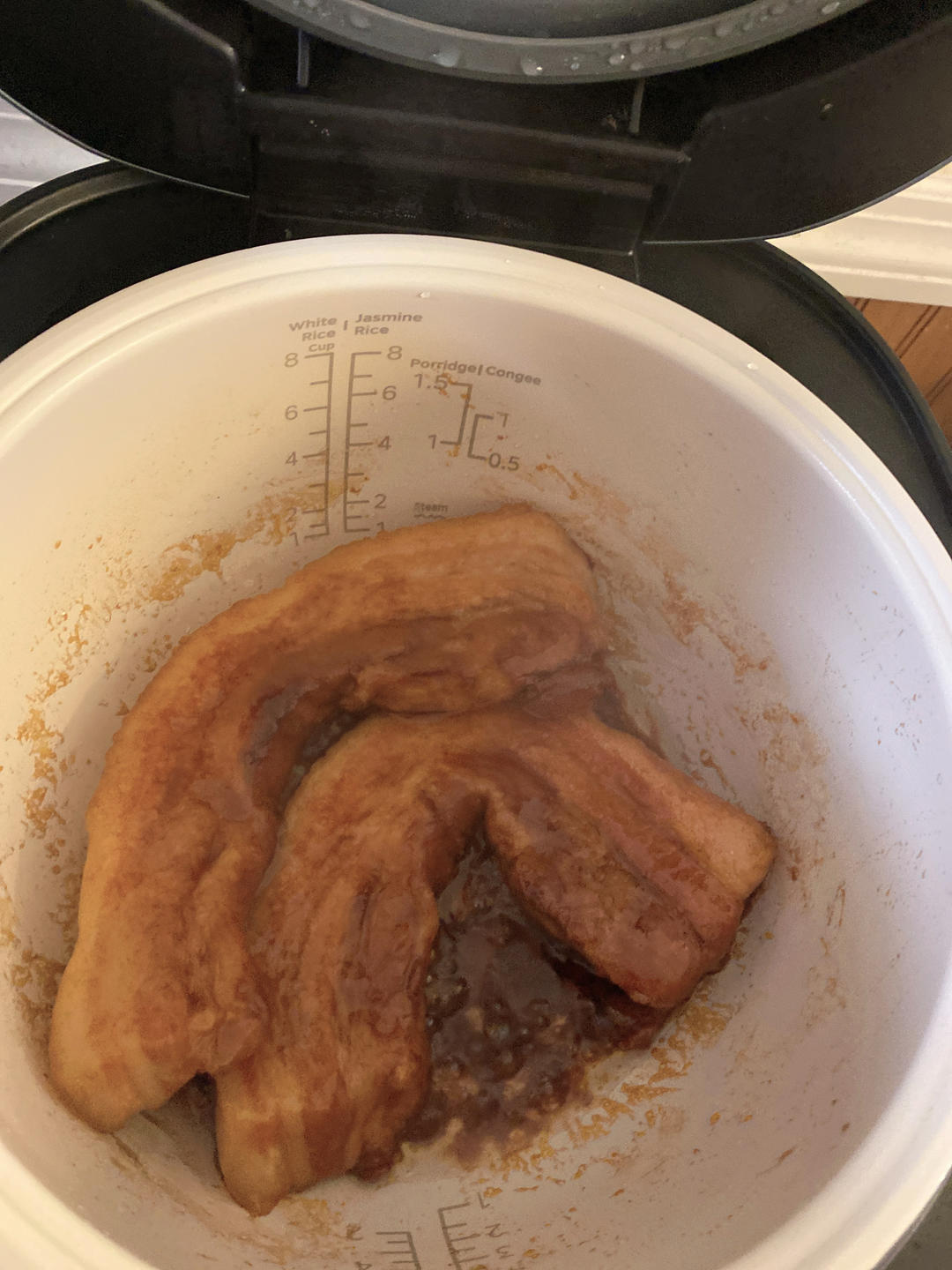 超级简单超级好吃入口即化的电饭煲焗叉烧