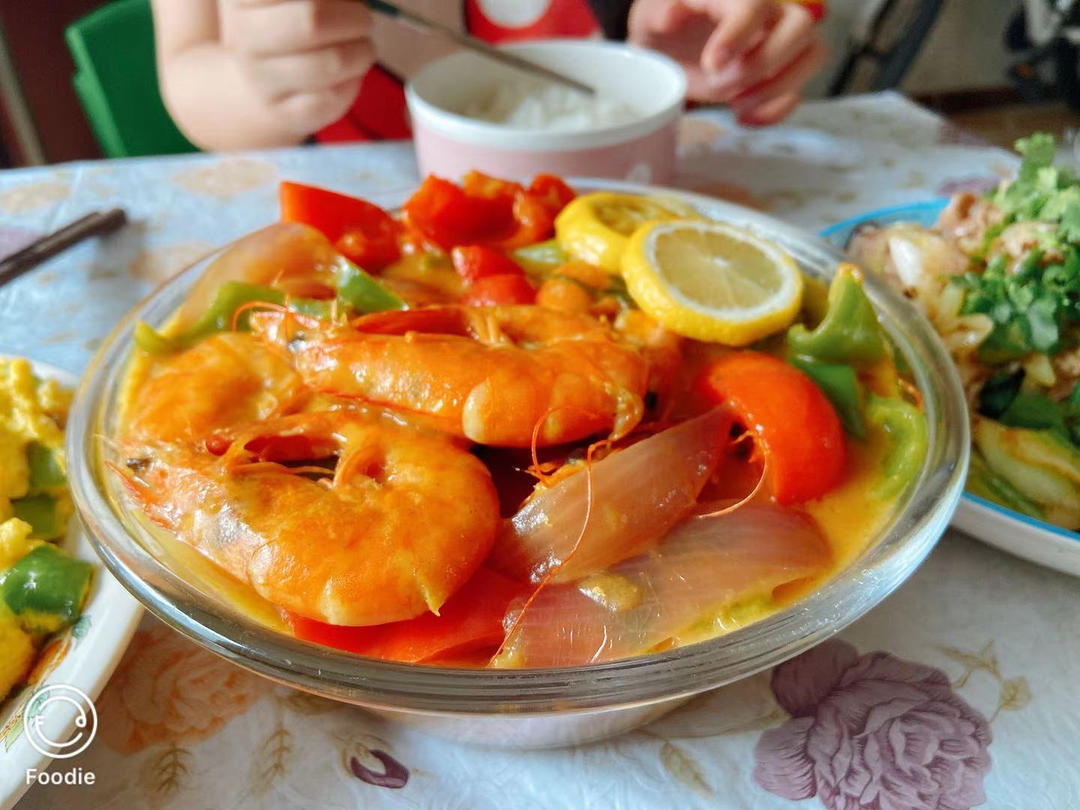 夏日柠檬咖喱虾