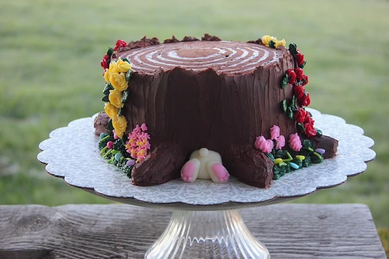 复活节树桩蛋糕