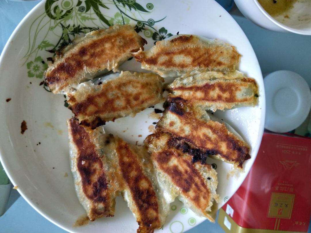 不会失败的冰花锅贴