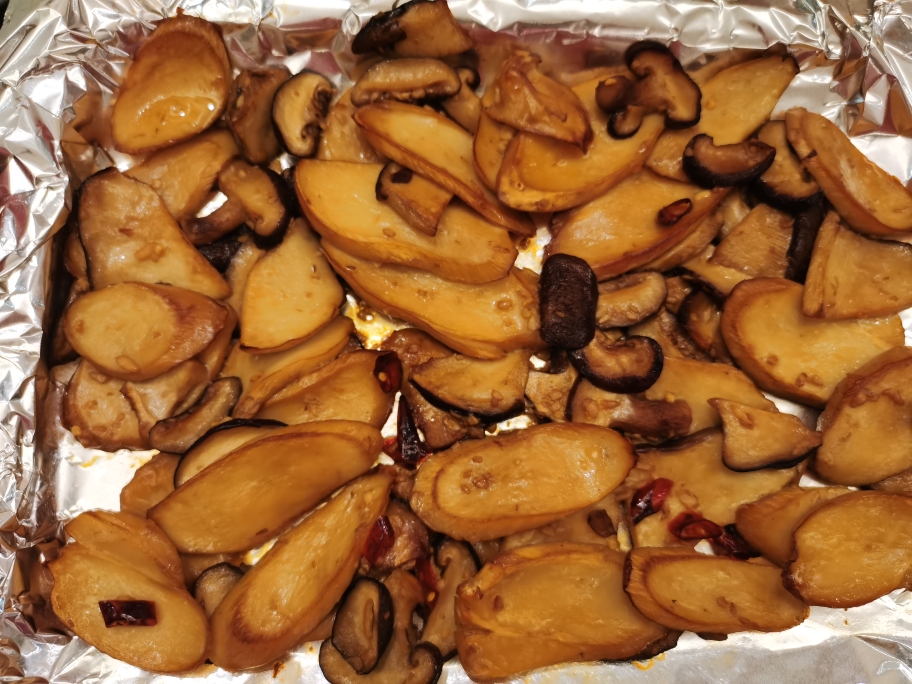 烤箱版烤蘑菇的做法 步骤3