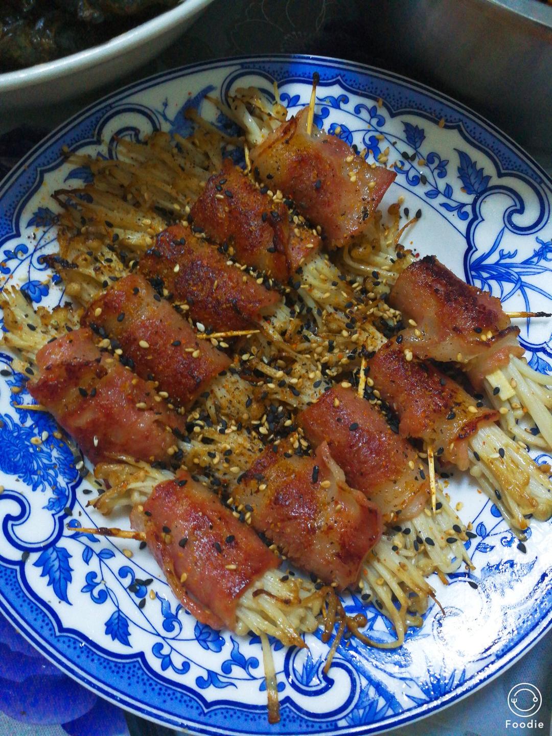 香煎培根金针菇卷