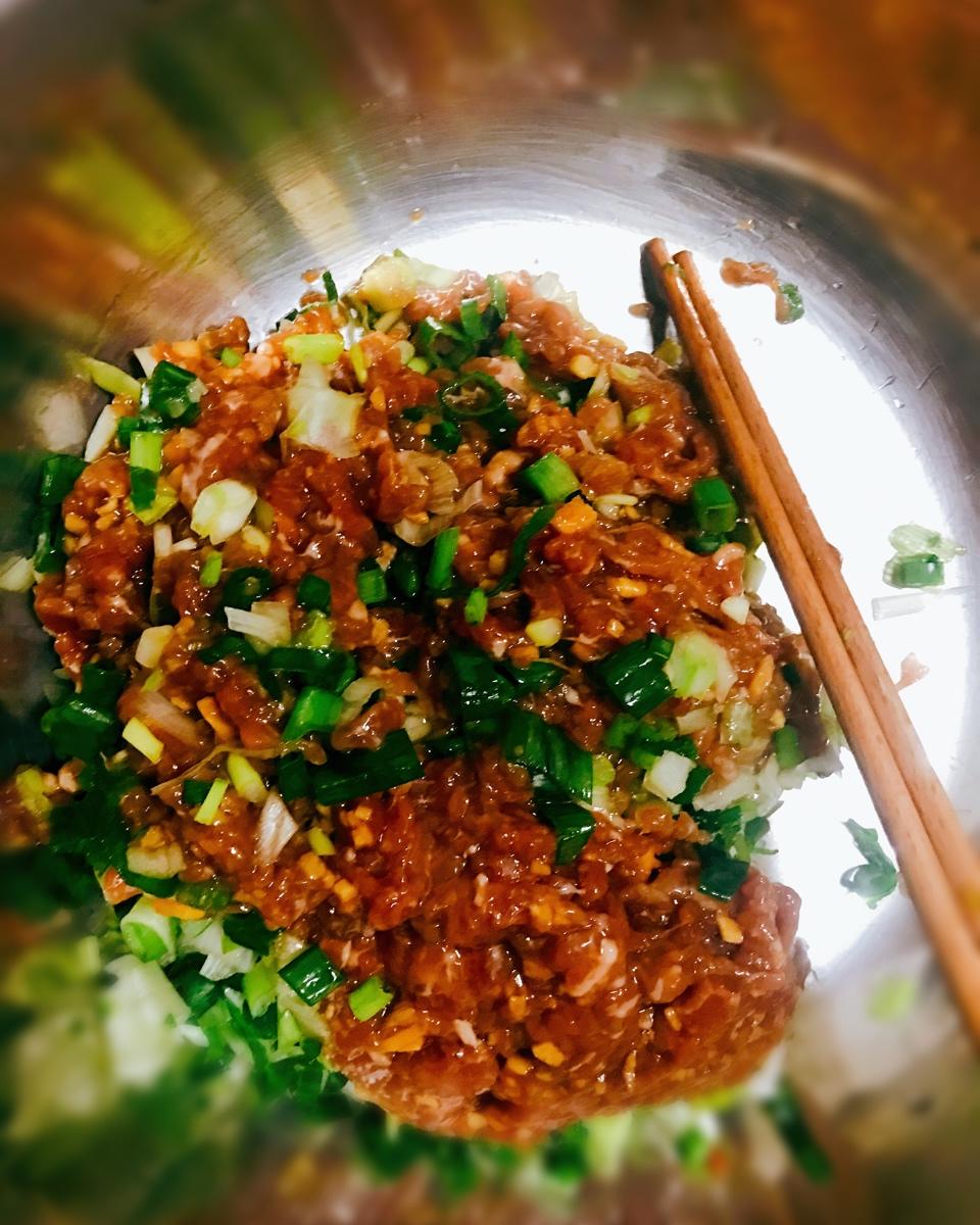 胡萝卜牛肉香菜饺子