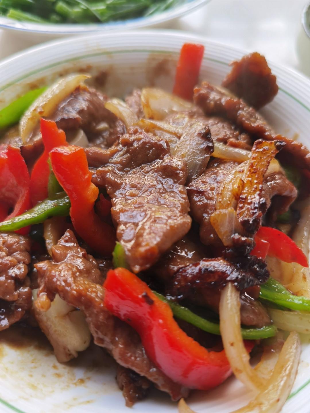 【小高姐】青椒牛肉 如何炒出嫩滑的牛肉