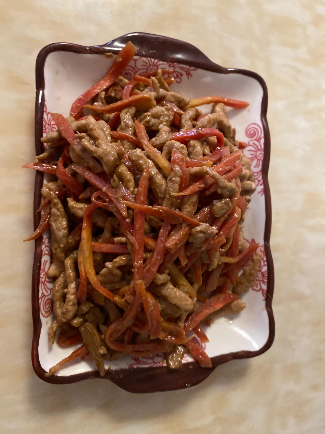 胡萝卜炒肉丝（这样处理，嫩到没朋友）