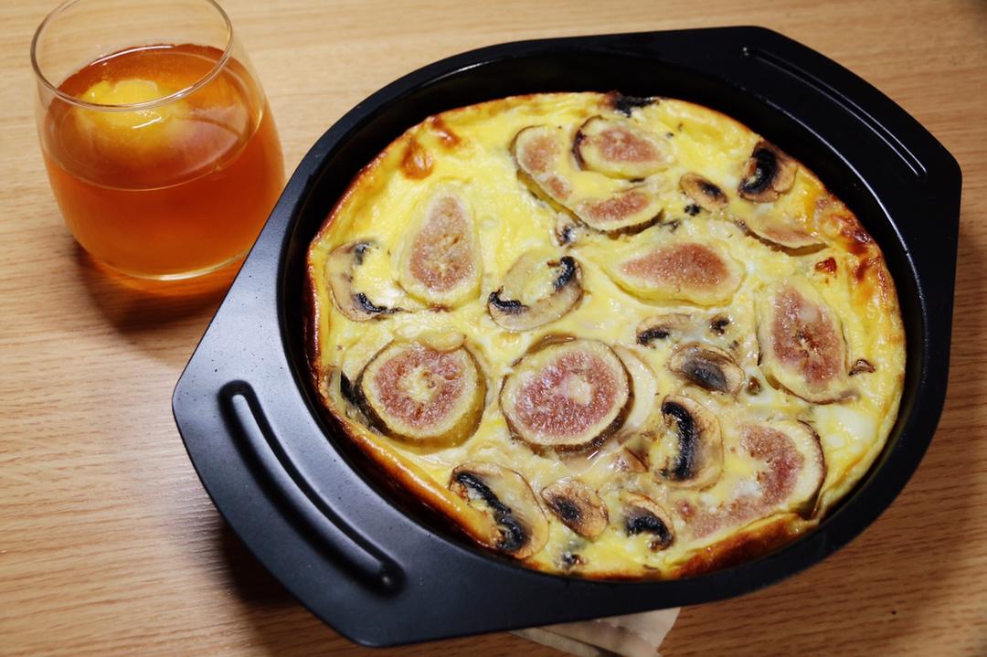 无花果克拉夫缇clafoutis