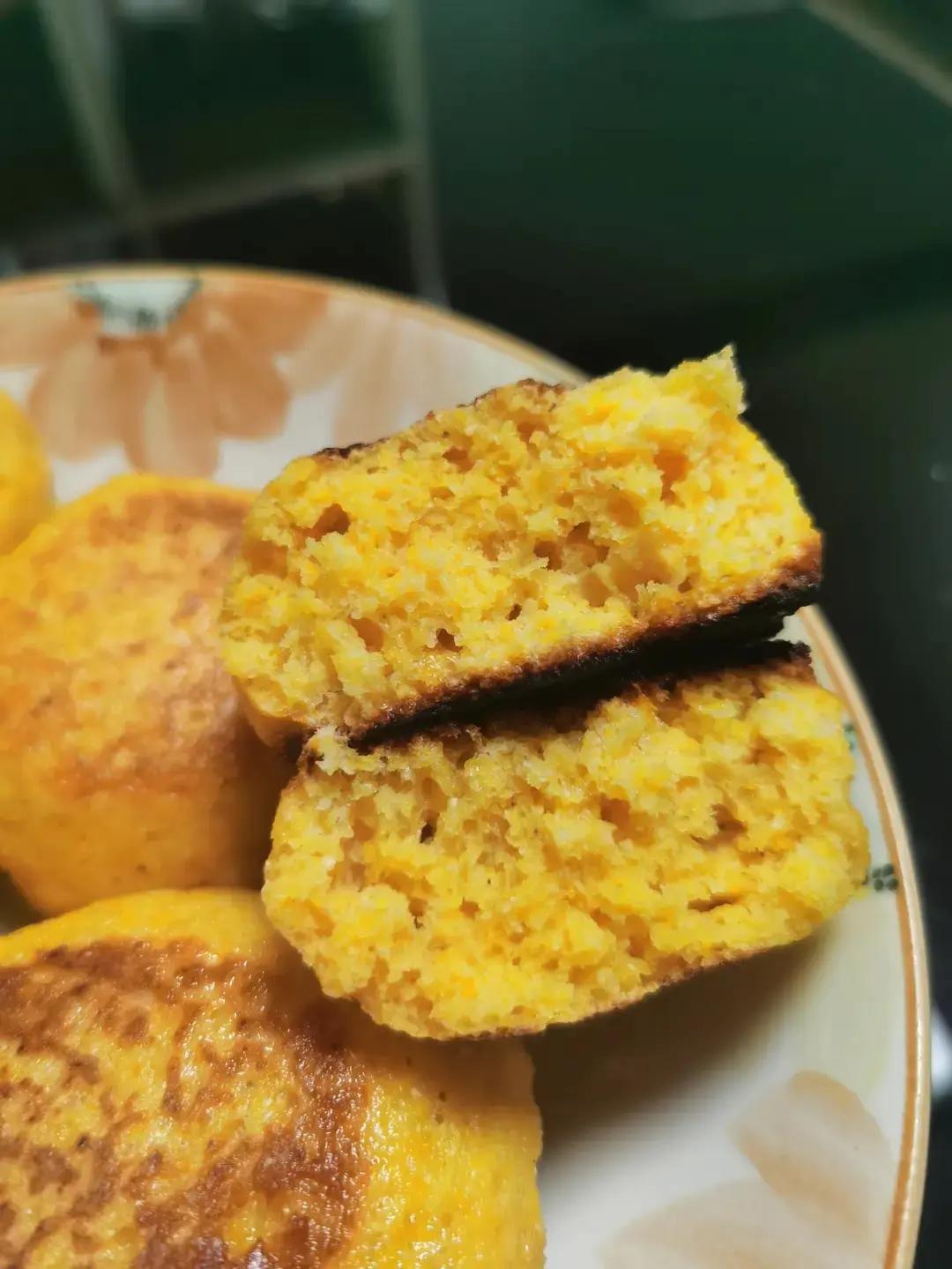 东北贴饼子、玉米饼