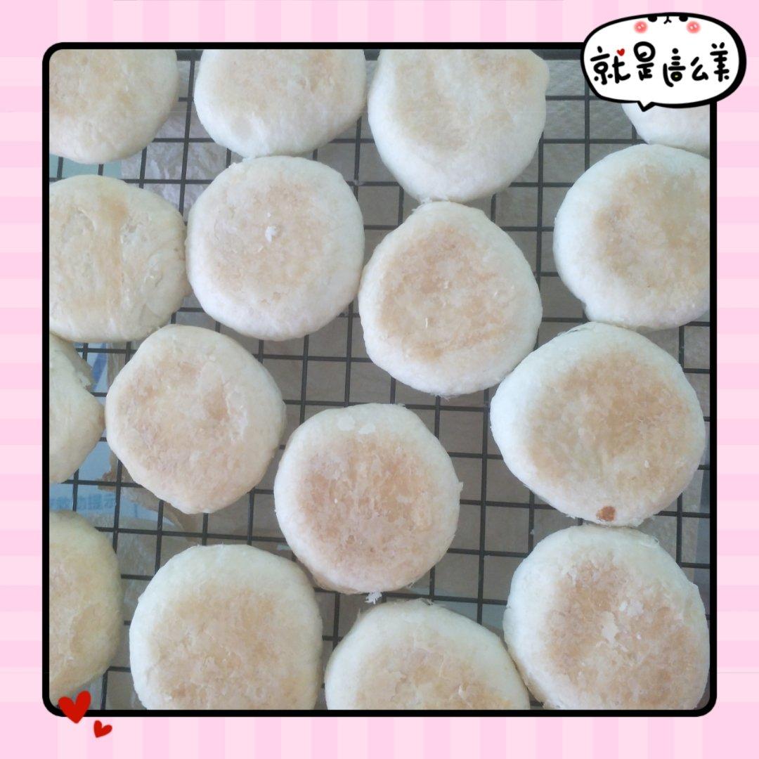 酥皮绿豆饼   酥得掉渣渣