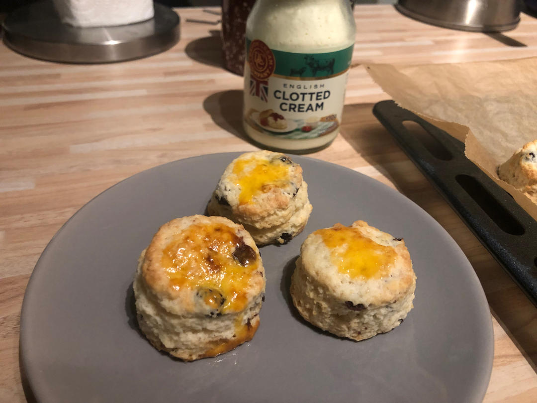 完美裂纹～百分百成功的超好吃奶香司康（禁止搬运）