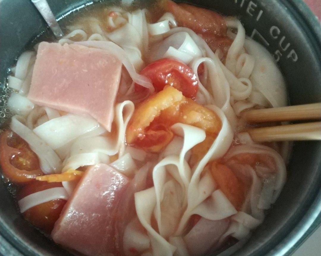 懒人电饭锅番茄面