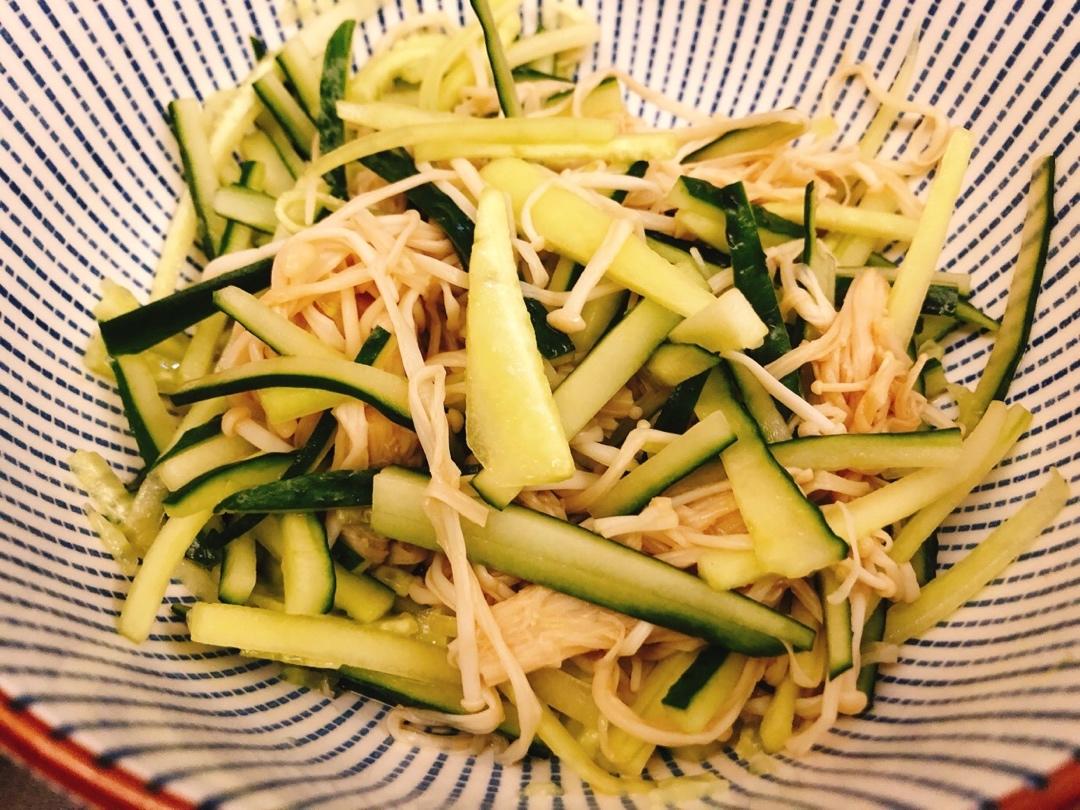 爽口金针菇拌黄瓜🥒