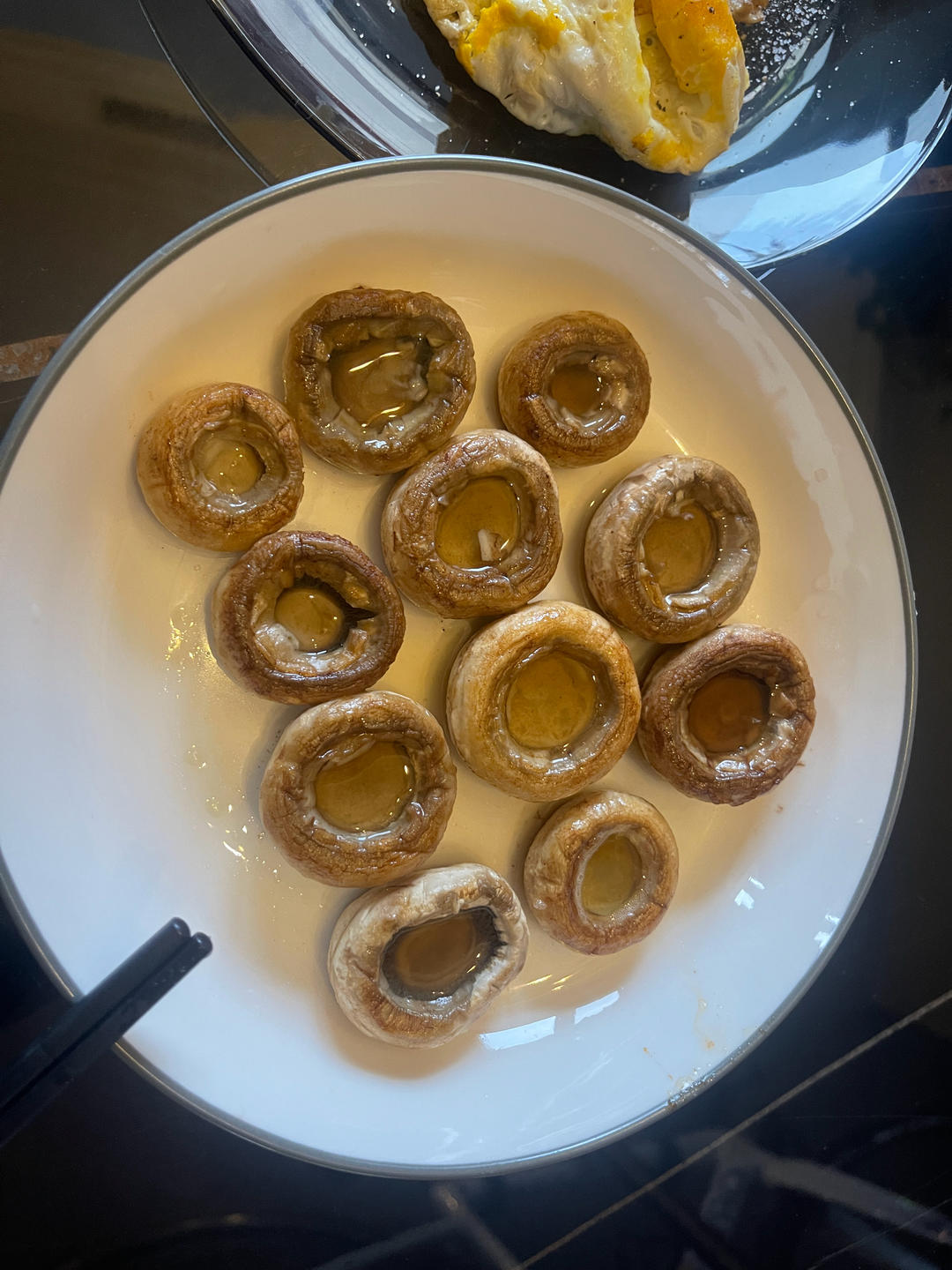 香煎口蘑  鲜的扭起来