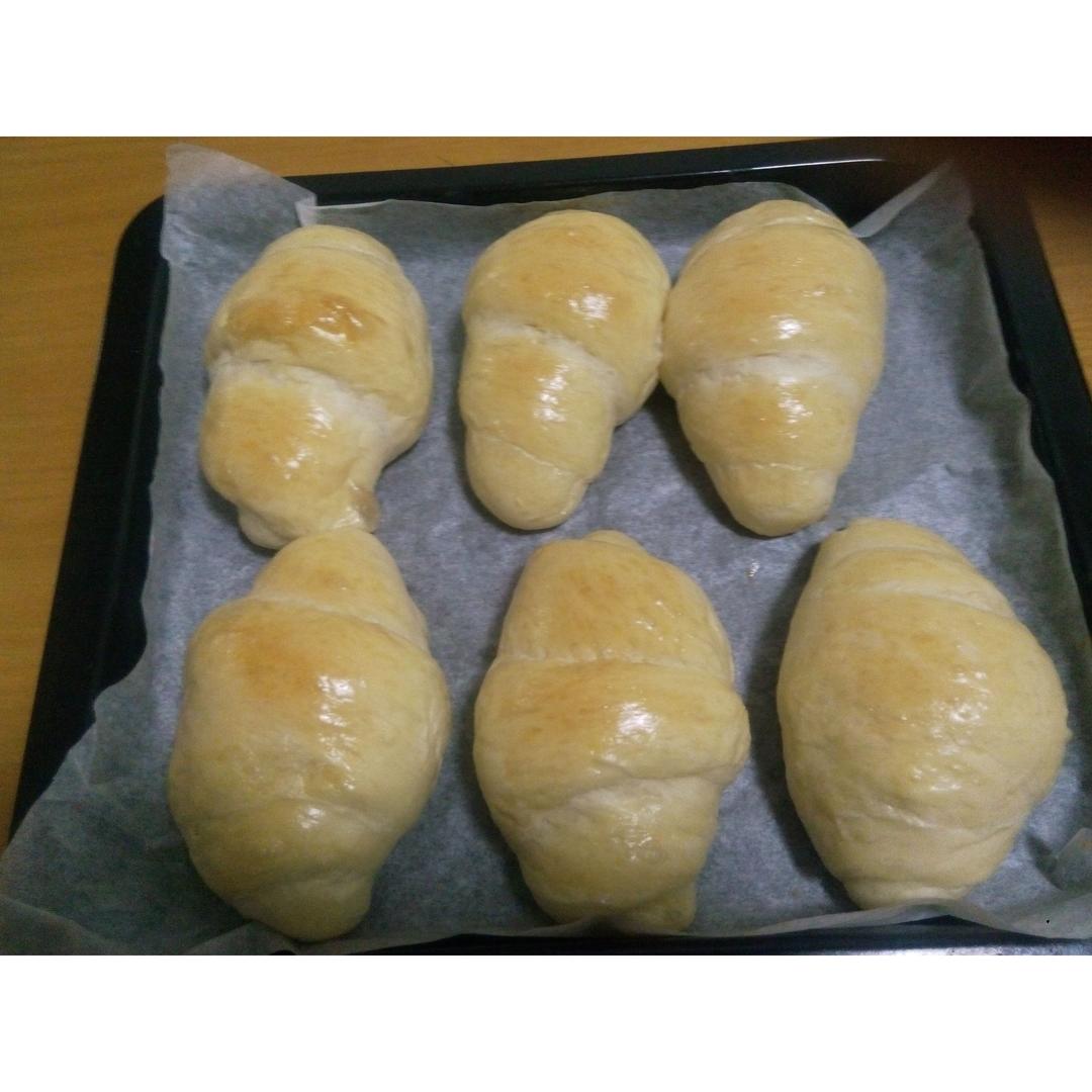 黄油面包卷