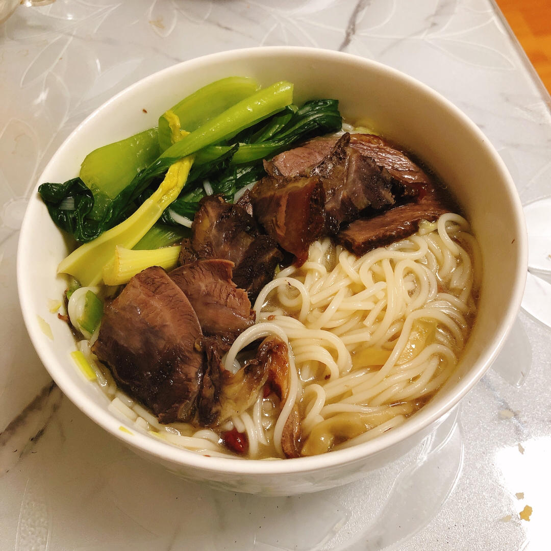 卡妈私房菜~青菜鸡蛋面（汤面）