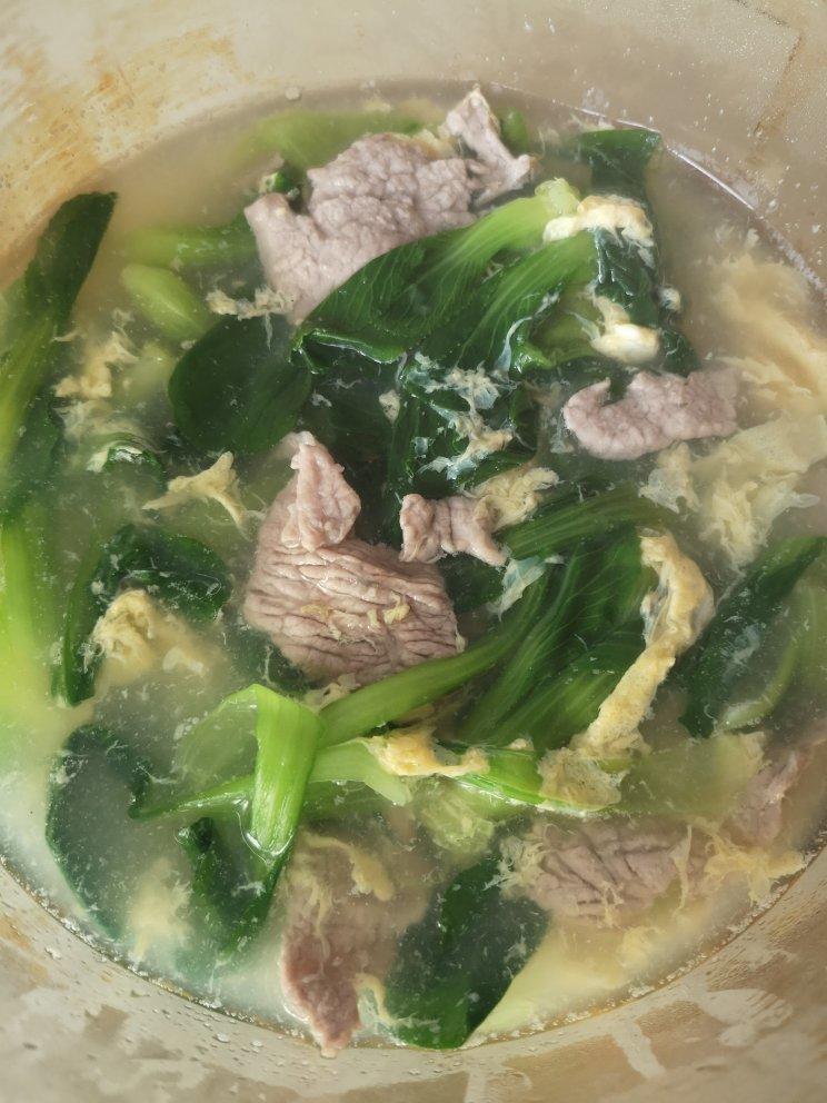 超滑嫩的肉片青菜汤