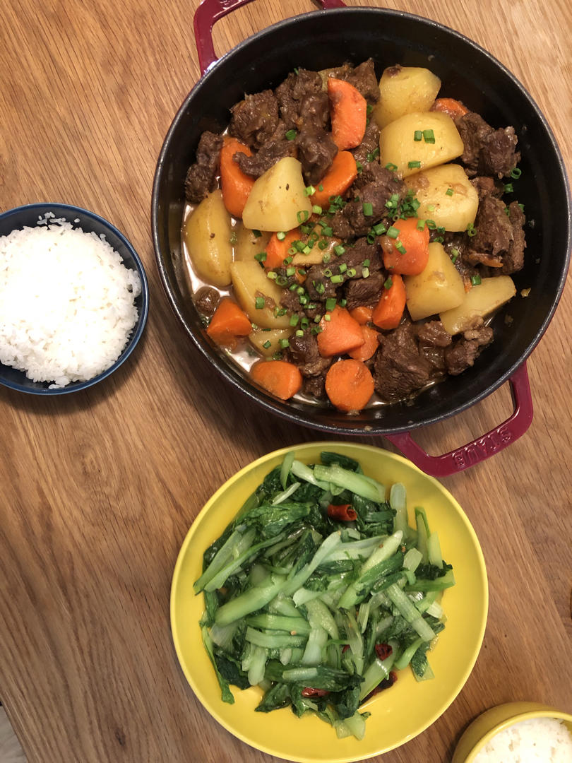 沙沙土豆胡萝卜炖牛肉