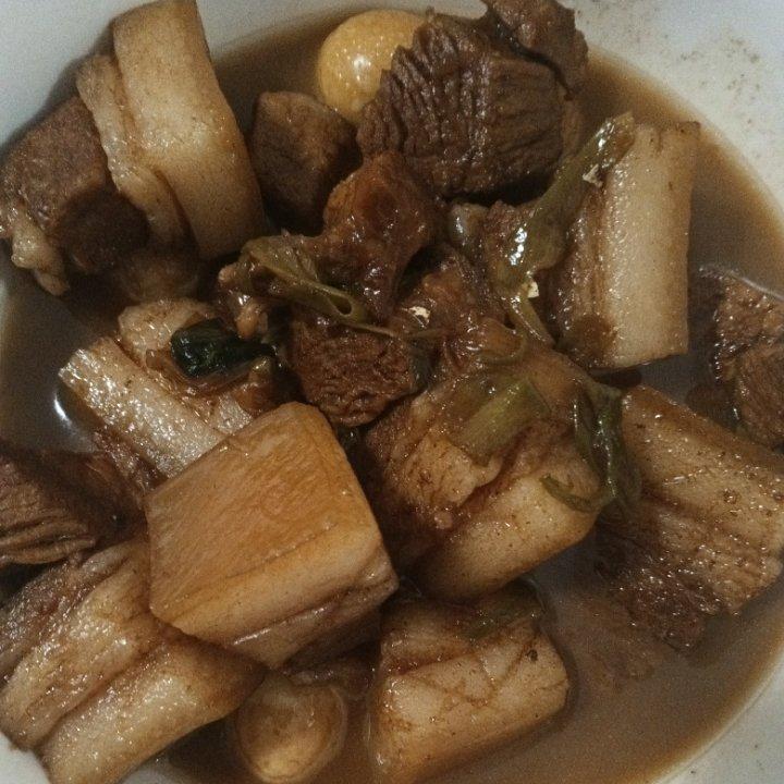 家常版的红烧肉（一点都不腻，软，糯)