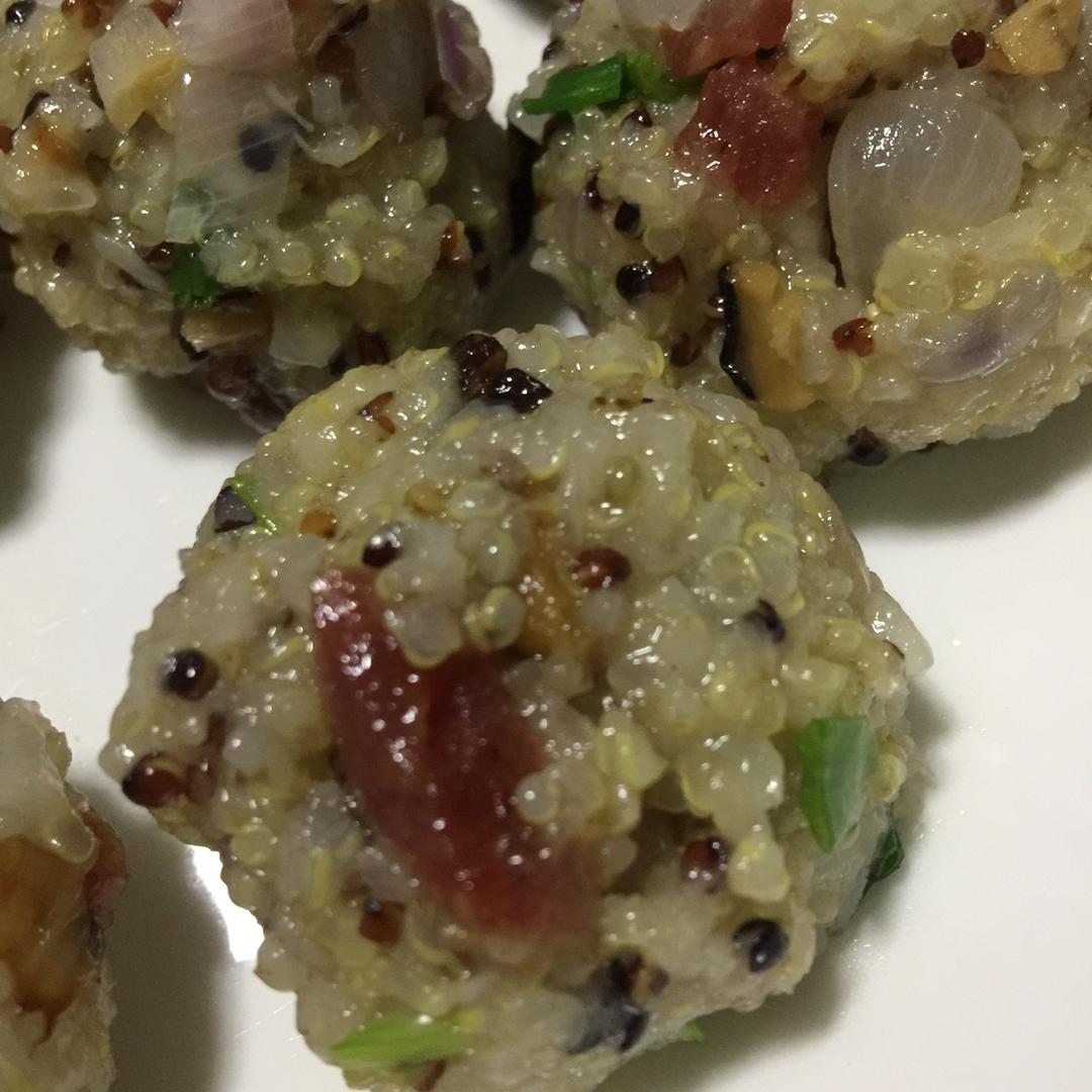 藜麦饭团