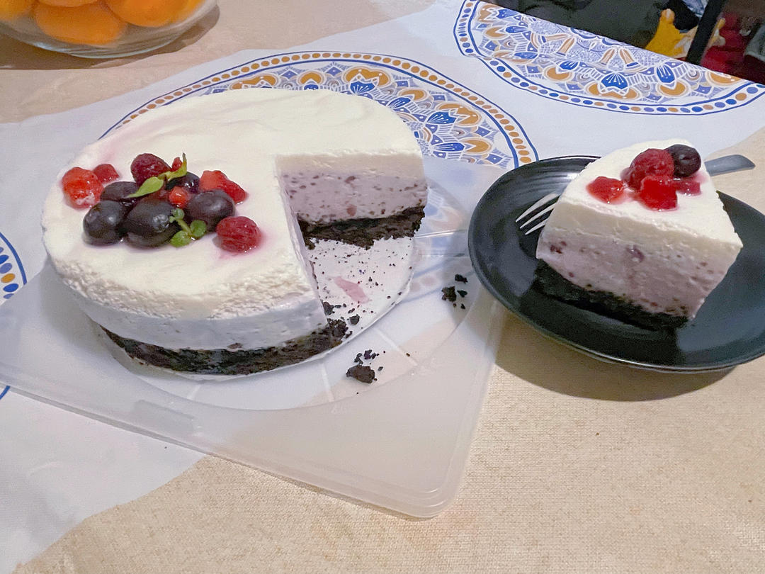 渐变蓝莓慕斯蛋糕🎂