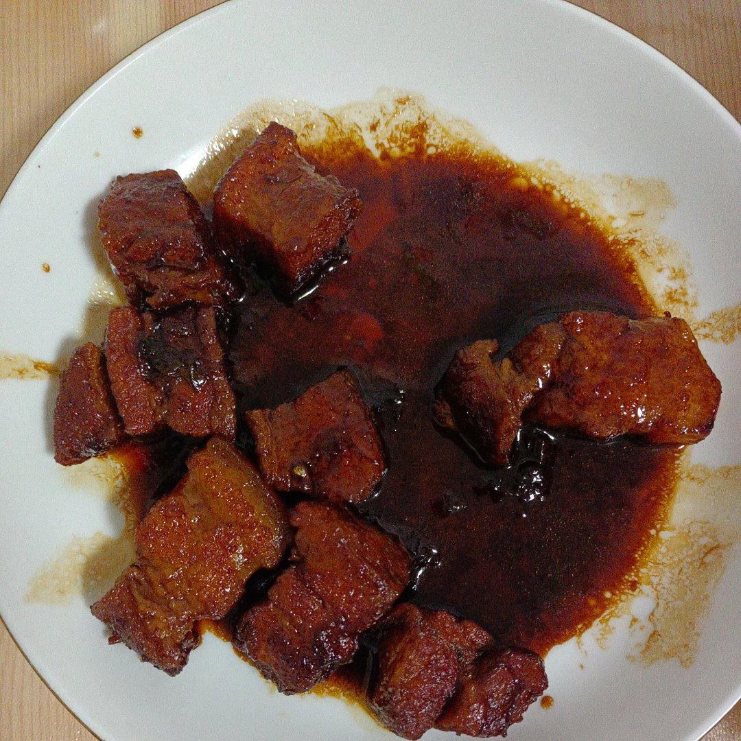 肥而不腻的东坡肉