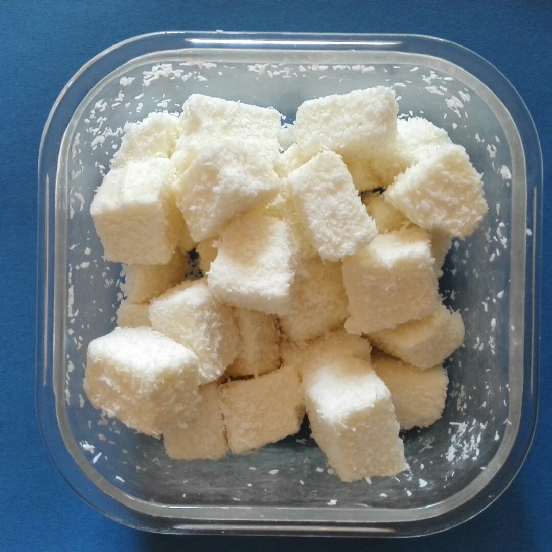 椰蓉牛奶小方
