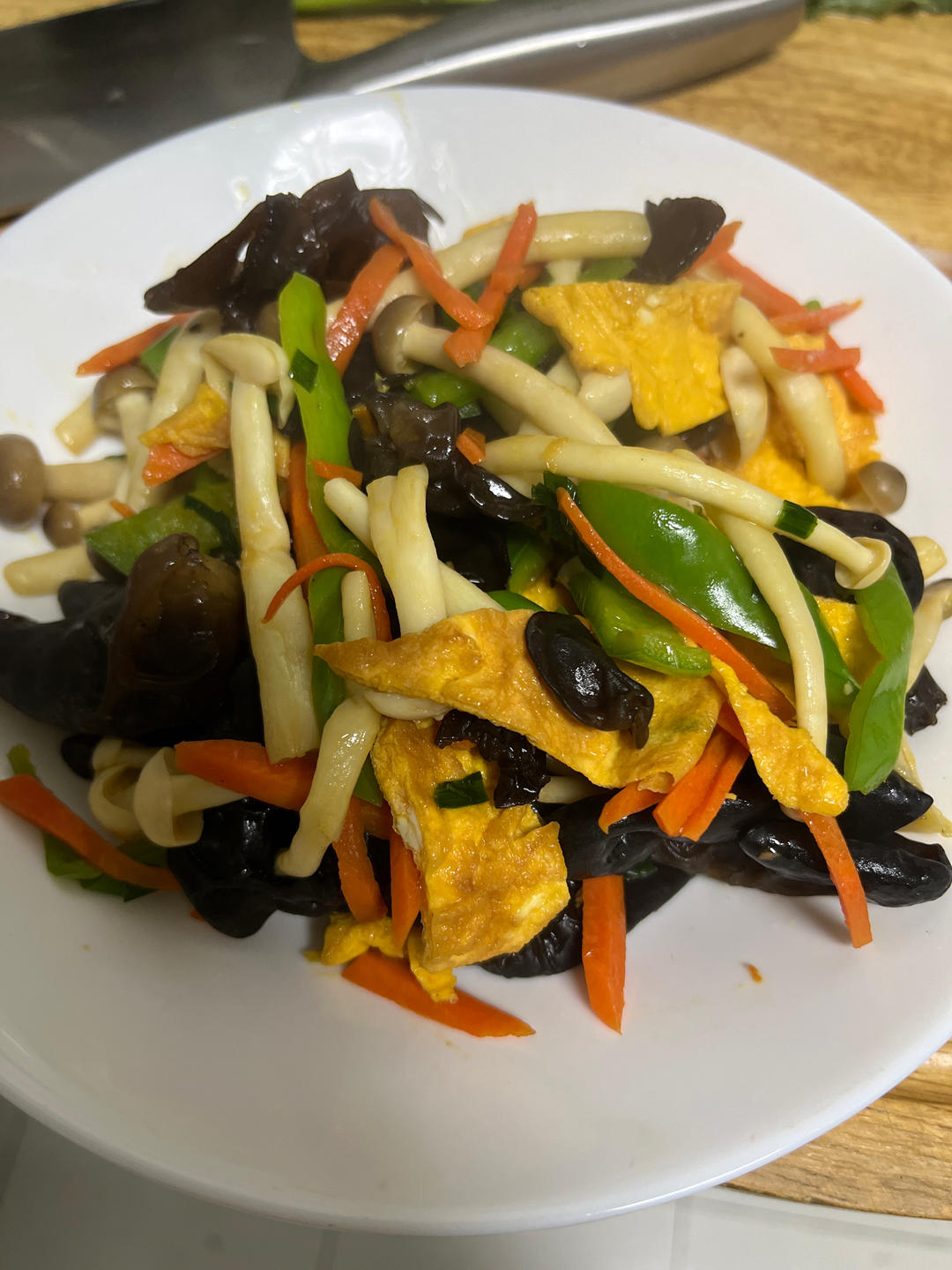 白玉菇炒鸡蛋