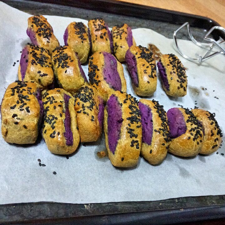 紫薯小小酥！（最最简单的点心！）