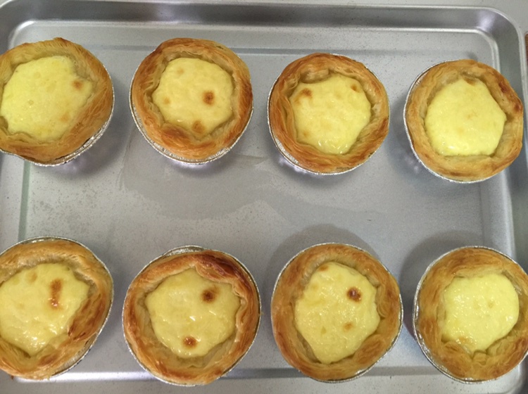 超完美味道超正的蛋挞配方，比KFC的还要嫩还要香~做过最好吃的蛋挞配方