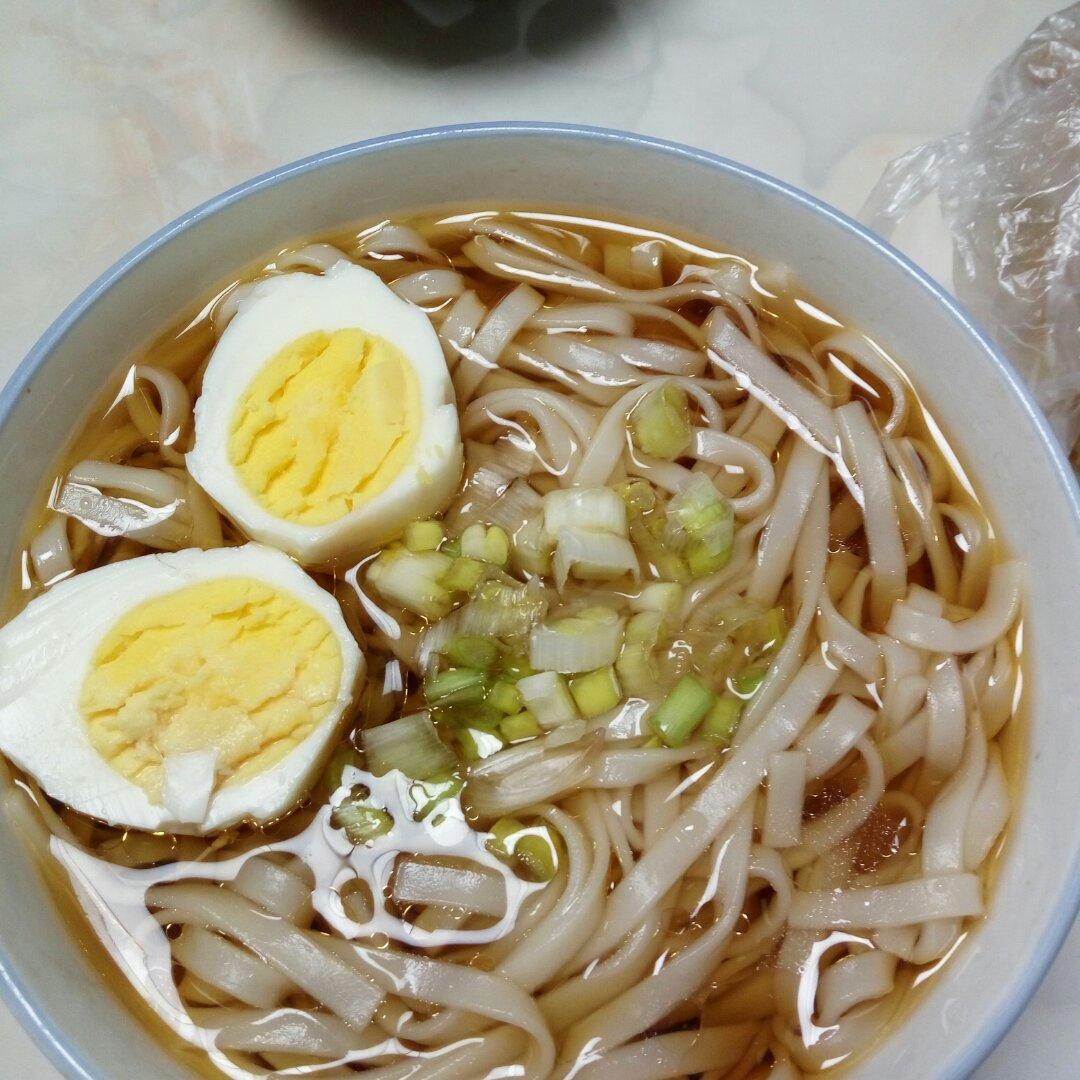 最美不过那碗阳春面