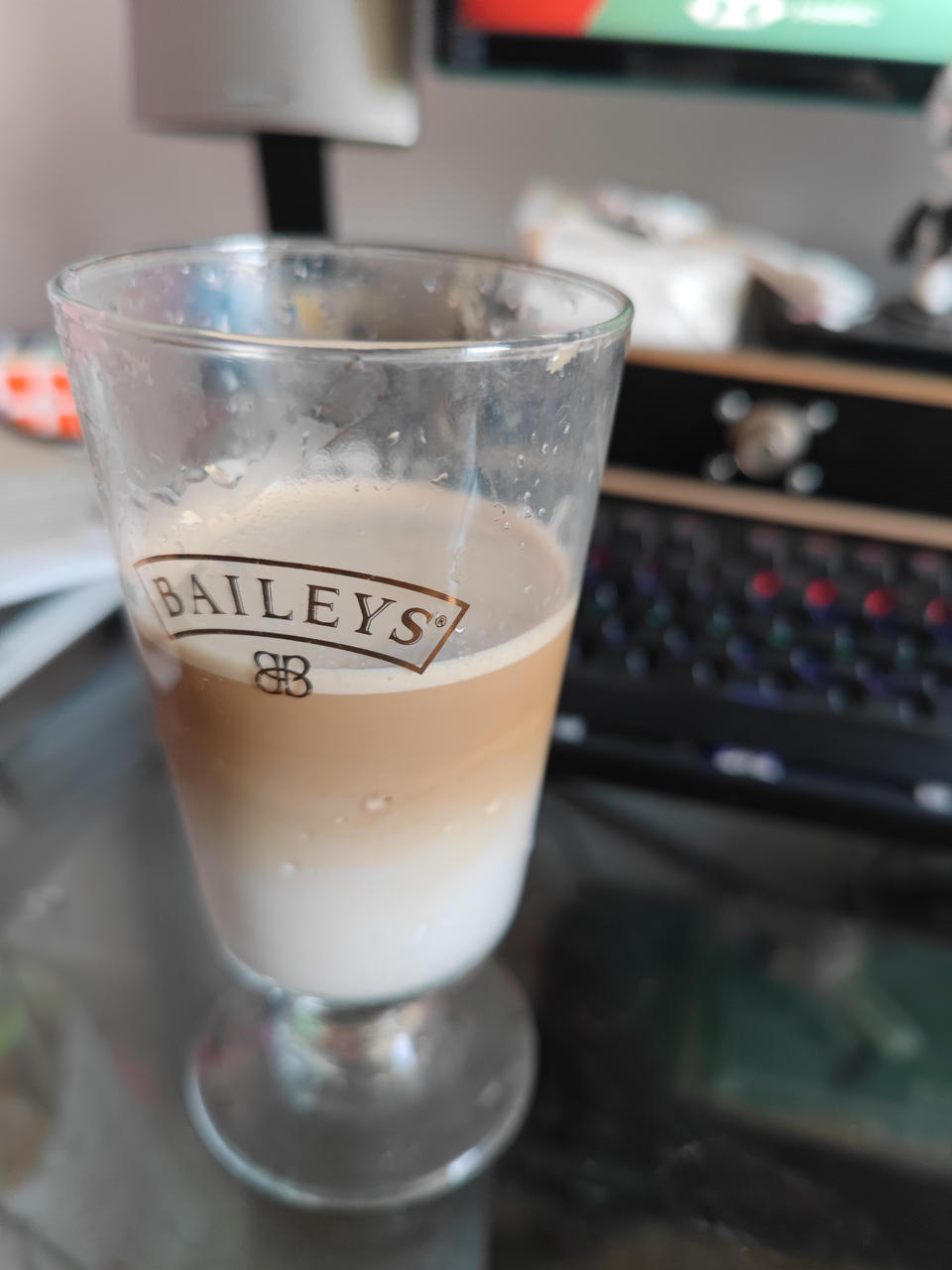 毫无难度！一分钟做生椰乳Dirty🥥