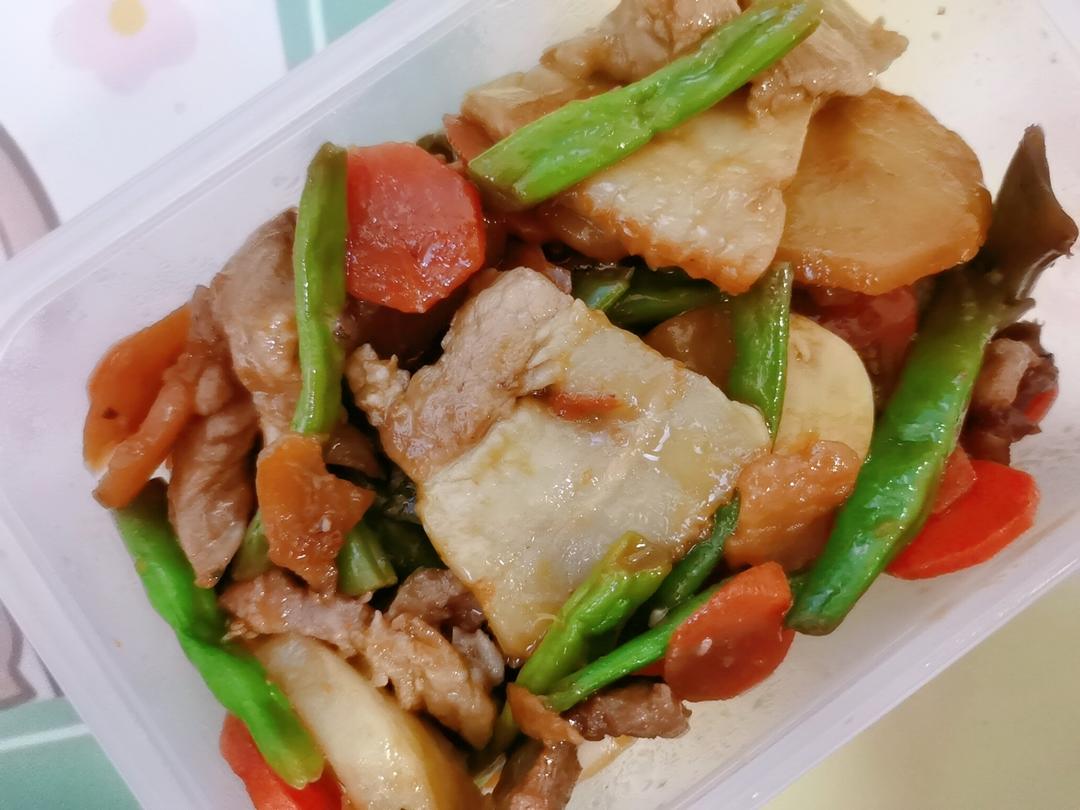 土豆炖豆角